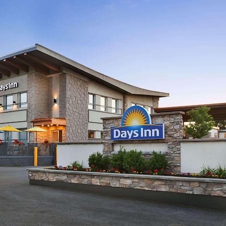 Days Inn By Wyndham Montreal East Εξωτερικό φωτογραφία