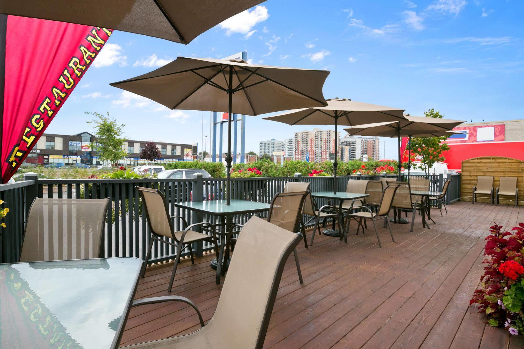 Days Inn By Wyndham Montreal East Εξωτερικό φωτογραφία